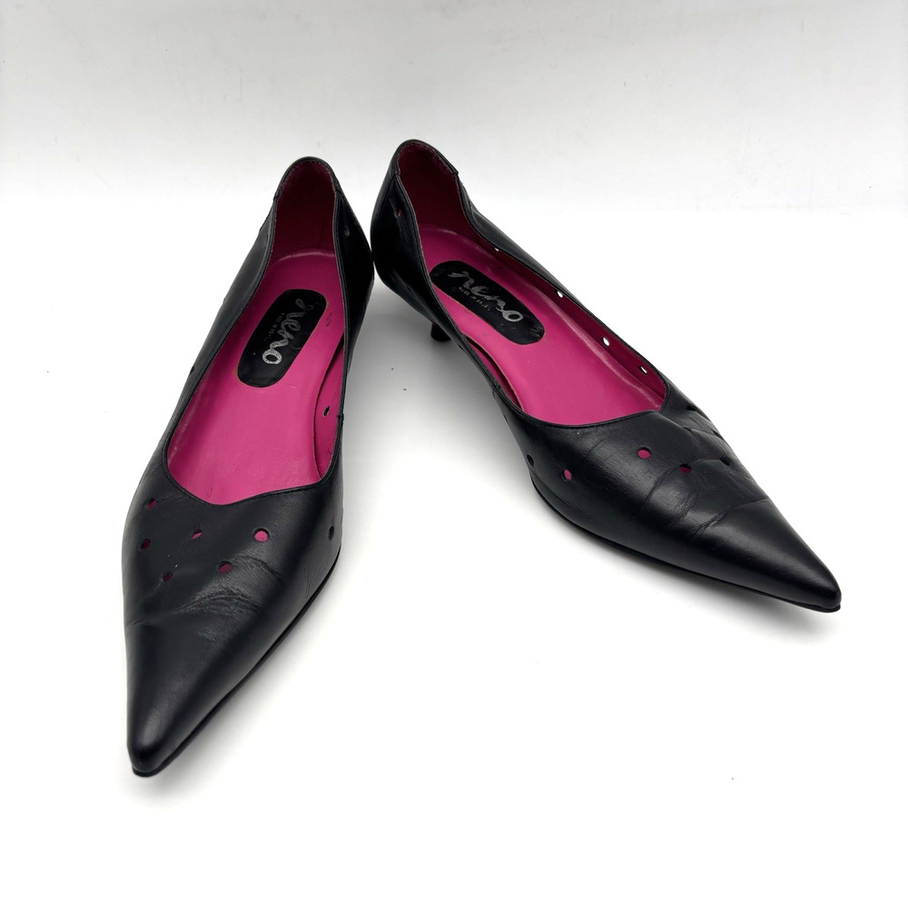 1980s San Reno 'KATI' Black Holey Leather Point Toe Kitten Heel Pump 6.5B Brazil - Picture 3 of 15